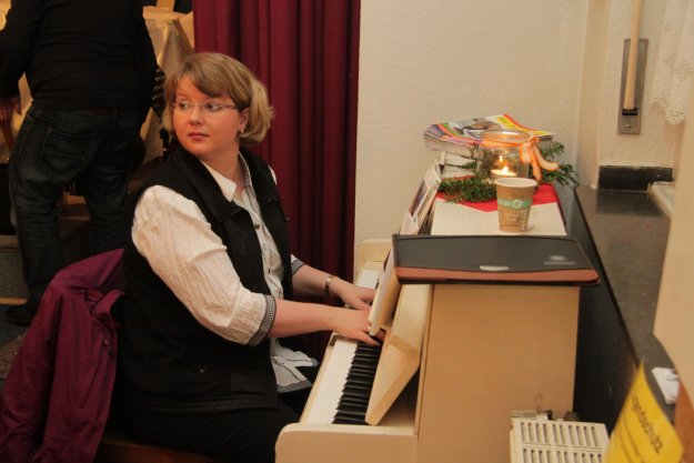 Wunderschön weihnachtlicher Abend bei der Adventsveranstaltung 2013