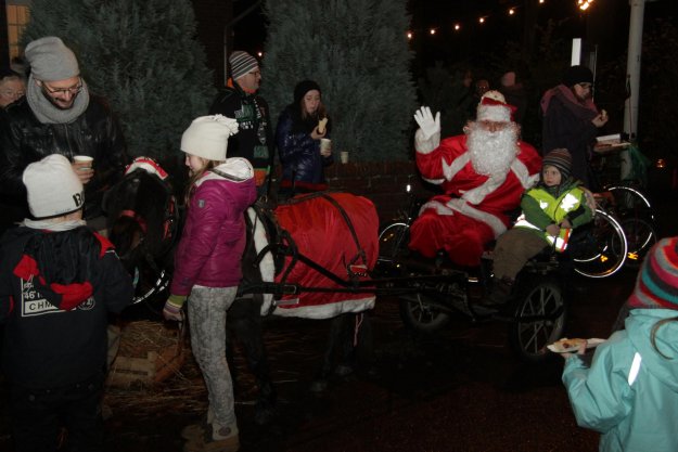 Wunderschön weihnachtlicher Abend bei der Adventsveranstaltung 2013