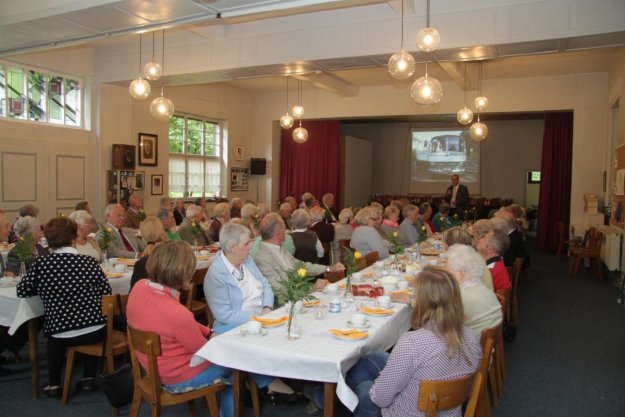 Virtuelle Stadtrundfahrt bei Kaffee und Kuchen - Seniorenfeier 2014